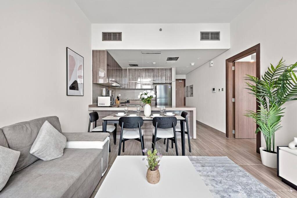 Stonetree - Modern 1br With Amazing Building Facilities * Dubai