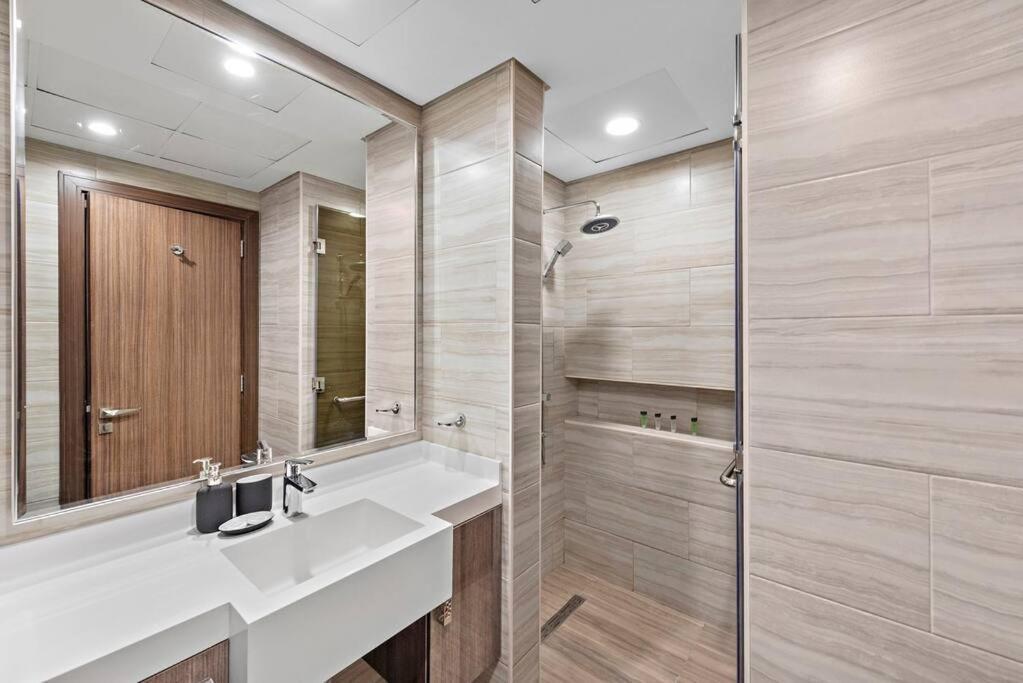 Stonetree - Modern 1br With Amazing Building Facilities