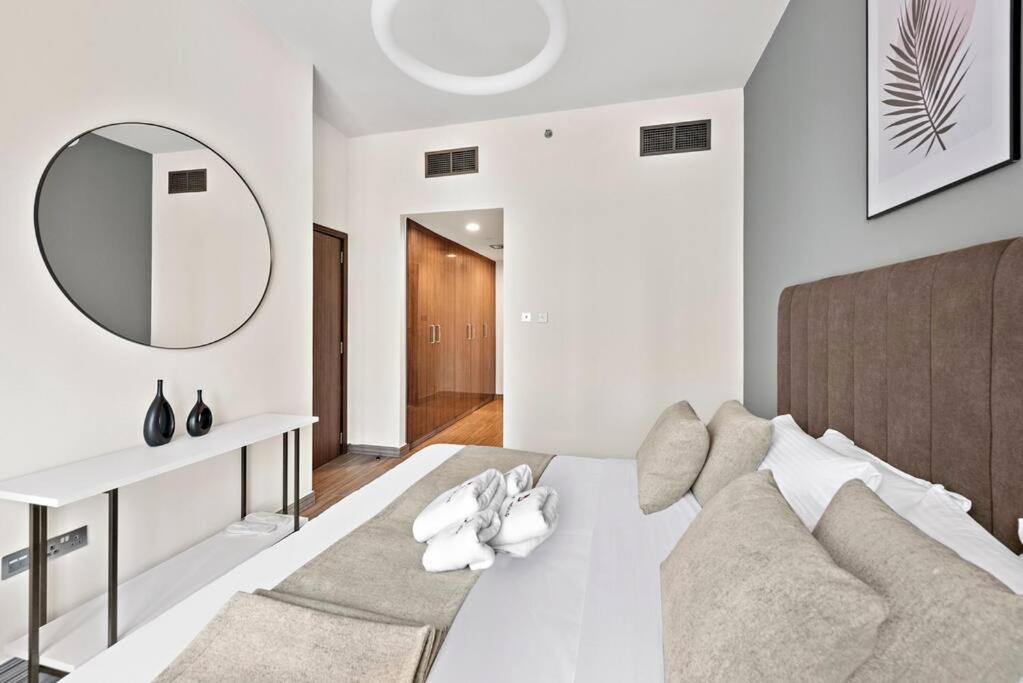 Stonetree - Modern 1br With Amazing Building Facilities Apartment